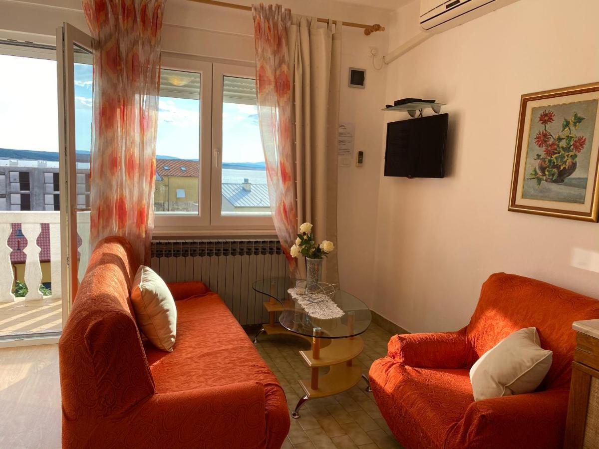 Family Apartments Vesna- 100 M Beach -Center Crikvenica Exterior photo