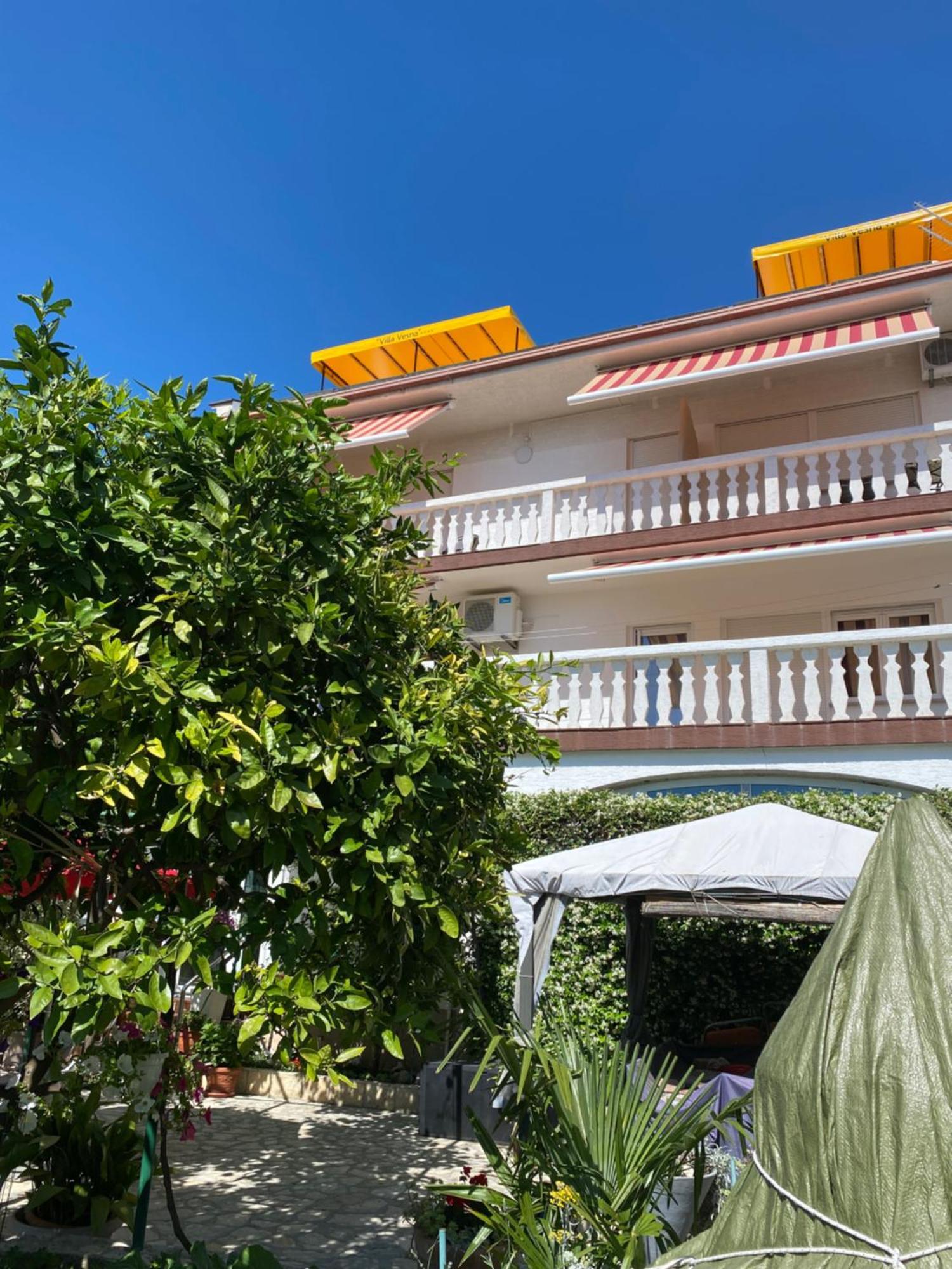 Family Apartments Vesna- 100 M Beach -Center Crikvenica Exterior photo